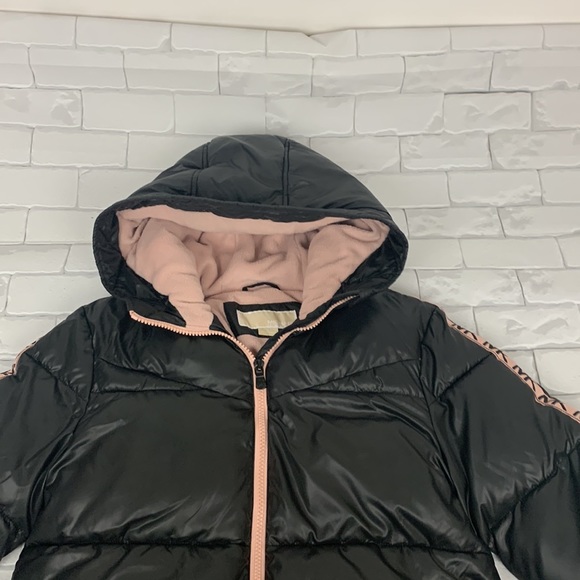 Michael Kors Girls Hooded puffer Jacket. Size 10. Black pink. MK Logo - Picture 3 of 16